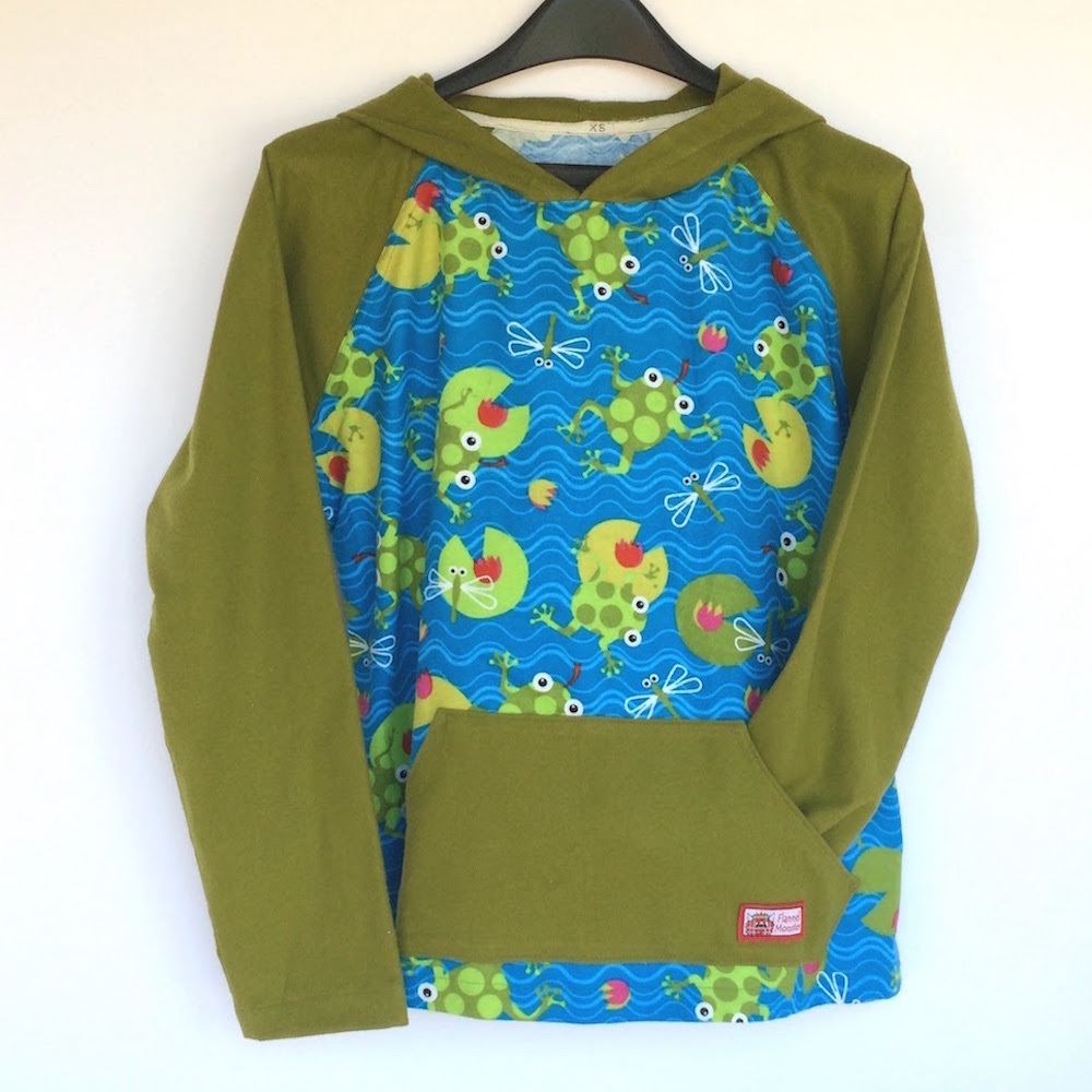 Frogs Flüdie (Flannel Hoodie)